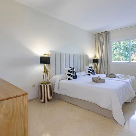 Apartment Hills By Bh
